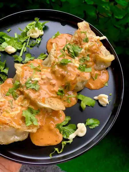 Afghani Paneer & Corn Momos