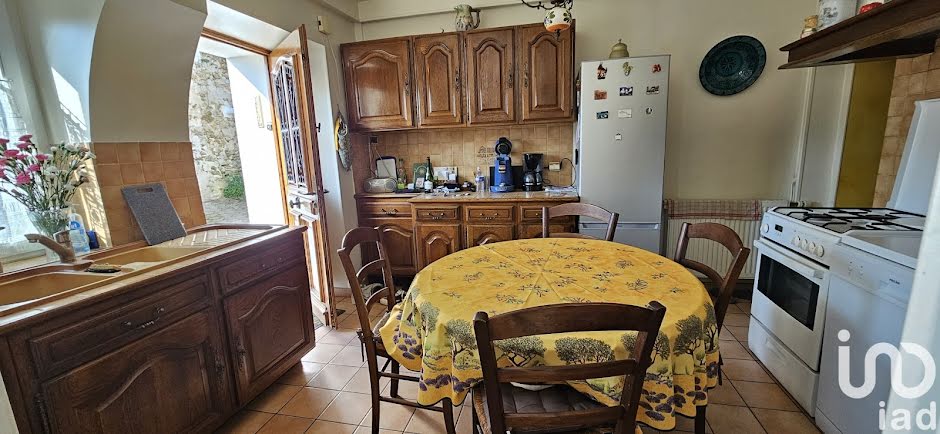 Vente maison 6 pièces 112 m² à La Ferté-sous-Jouarre (77260), 220 000 €