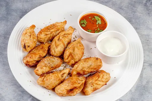 Chicken Fried Momos [6 Pieces]