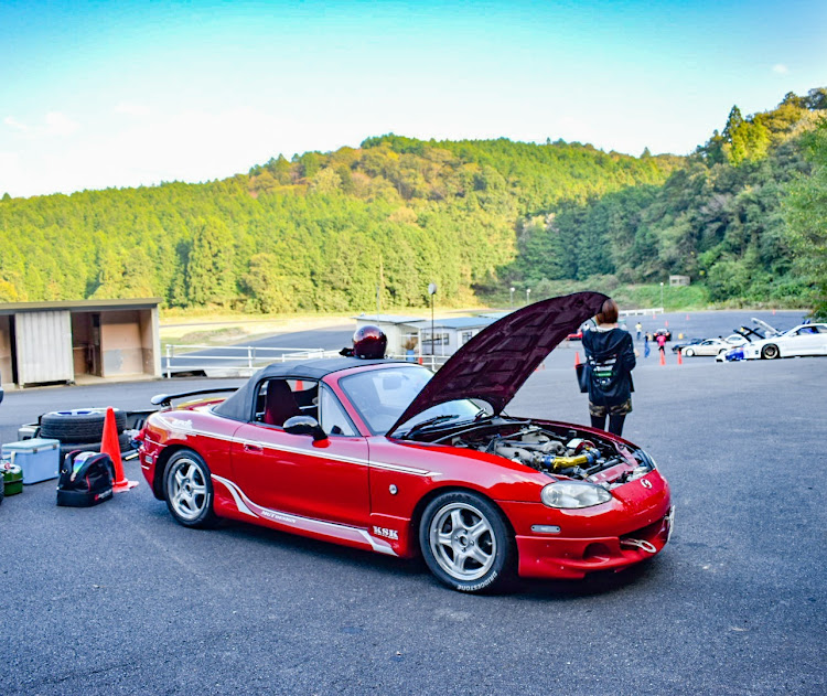 ロードスターのロードスターNR-A・にゃあ大佐さん、meganeさん、クマクマさんに感謝❗・ほなみん、ザンクスさんに感謝❗・ジムカーナ大会・yzサーキットに関するカスタム事例の投稿画像3枚目