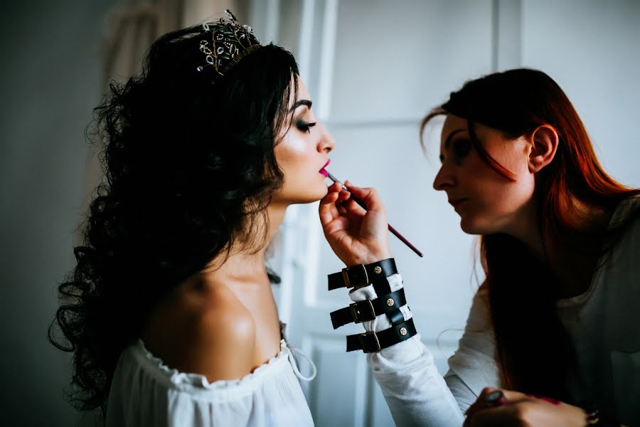 Fotógrafo de casamento Snezhana Magrin (snegana). Foto de 12 de março 2018