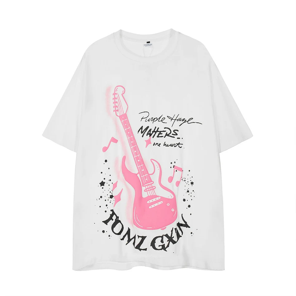 Rock gitaar print T-shirt met korte mouwen. Toon je liefde voor muziek met dit comfortabele shirt, ideaal voor concerten en dagelijks gebruik.