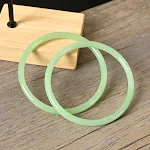Light green jade plain bracele