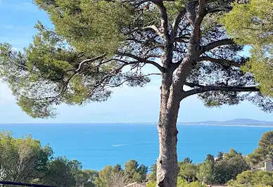 Maison avec piscine et terrasse 12