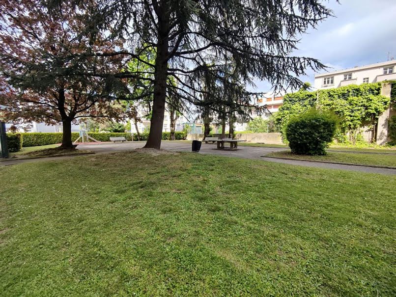 Vente appartement 3 pièces 69 m² à Grenoble (38000), 130 000 €