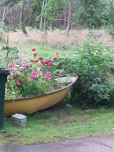 Flower Boat