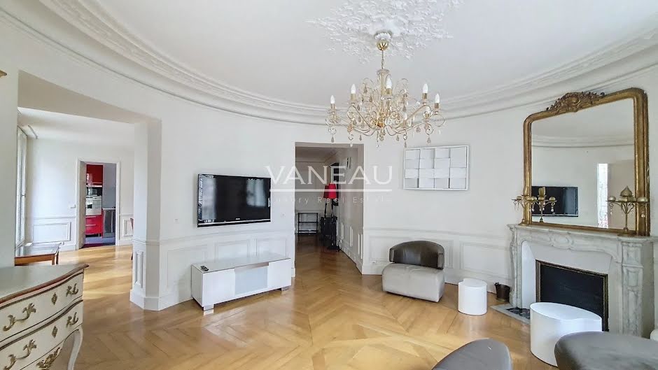 Location meublée appartement 6 pièces 135.51 m² à Paris 16ème (75016), 4 780 €