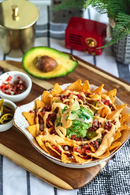 Loaded Classic Nachos