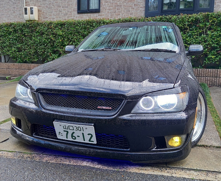 アルテッツァの暇人投稿・機種変更に関するカスタム事例の投稿画像1枚目