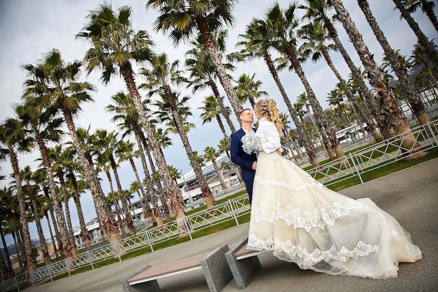 Fotógrafo de bodas Lyuda Makarova (makaroval). Foto del 9 de abril 2019