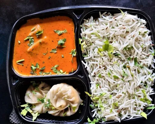 Veg Momos [3 Pieces] + Butter Paneer And Jeera Rice