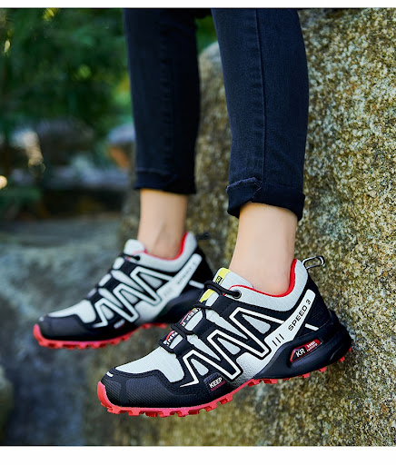 Title 10, Salomon Mens Off-road Running Shoes perfect fo...