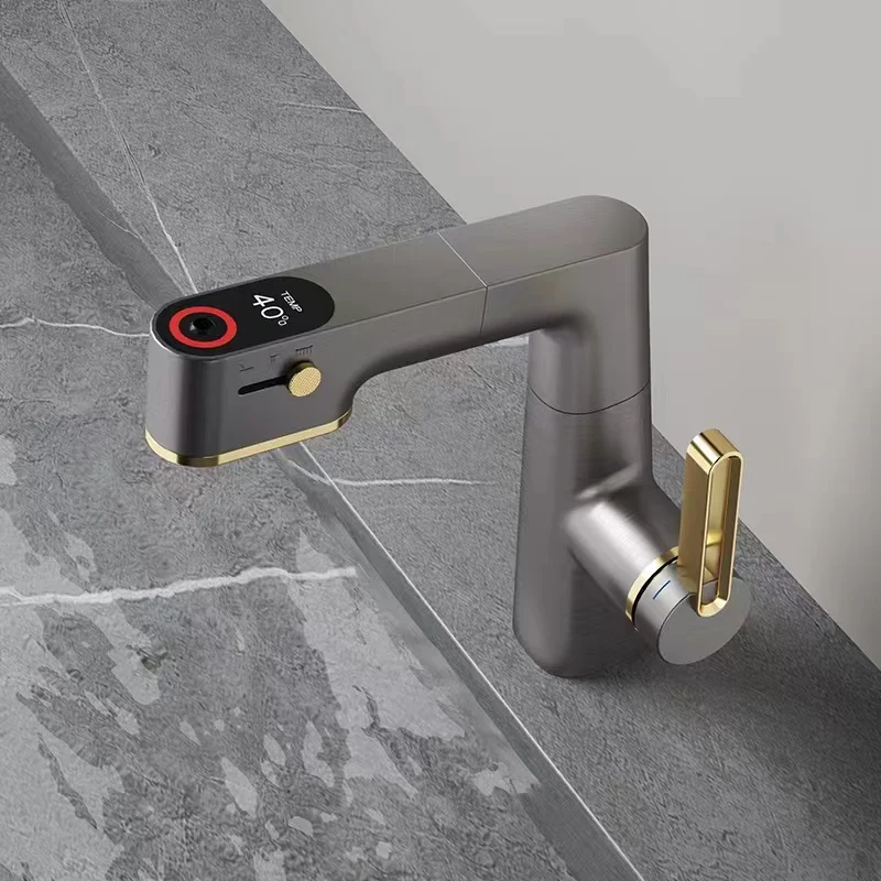 Draaibare en uittrekbare digitale kraan voor de badkamer. Ervaar optimaal gemak en controle over water met een modern design.