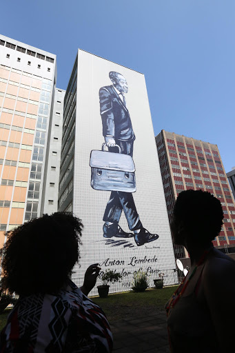 The painting of Anton Lembede by Sakhile Mhlongo that has been blown up and put onto the side of the law offices in Anton Lembede street in Durban by Building owner Jonny Friedman ‚ the art work is the largest privately funded piece of Public Art in KZN Picture: JACKIE CLAUSEN