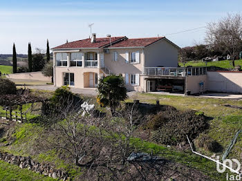 maison à Villebois-Lavalette (16)