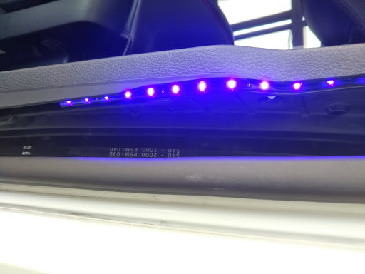 ノア Zwr80gのdiy Ledテープに関するカスタム メンテナンスの投稿画像 車のカスタム情報はcartune