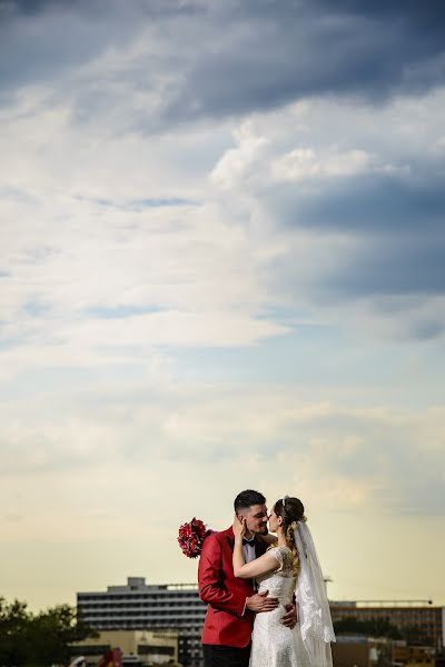 Fotógrafo de bodas Claudiu Arici (claudiuarici). Foto del 14 de noviembre 2017