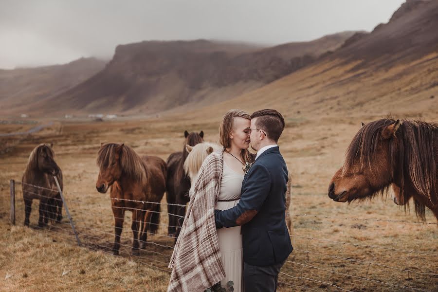 Fotografo di matrimoni Ann Sissel (annsissel). Foto del 7 giugno 2019