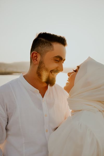 Fotógrafo de casamento Zehra Dinç (141273). Foto de 2 de julho 2020