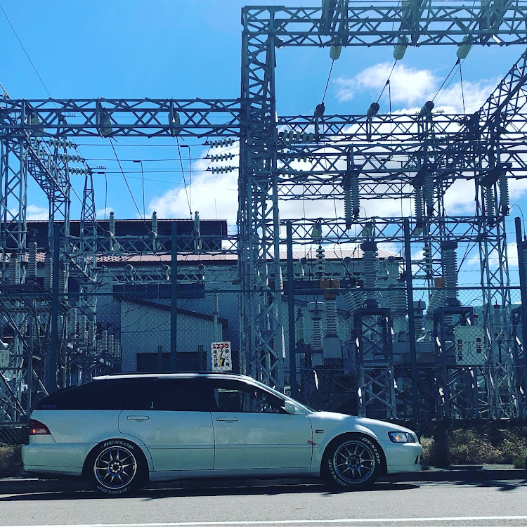 アコードワゴンの変電所・札幌市・撮影スポットに関するカスタム事例の投稿画像1枚目