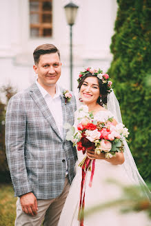 Wedding photographer Denis Khuseyn (legvinl). Photo of 4 April 2019