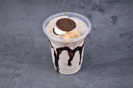 Peanut Butter Oreo Shake