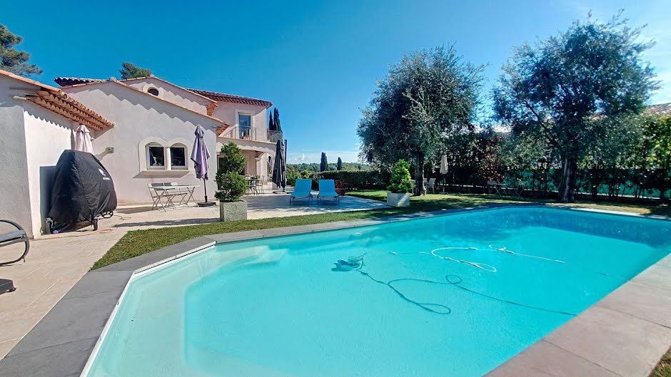 Vente villa 7 pièces 386 m² à Saint paul de Vence (06570), 2 500 000 €