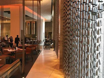 JW Cafe - JW Marriott Mumbai Sahar photo 