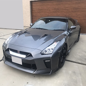 NISSAN GT-R R35