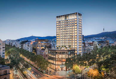 Appartement avec terrasse et piscine 4