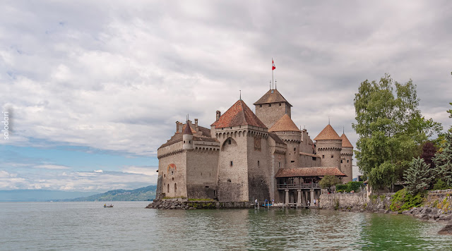 Viaje a Suiza, un pequeño bocado en 14 días - Blogs de Suiza - GRUYÈRES, CHATEAU DE CHILLON, MONTREUX-VEVEY (BARCO), FRIBURGO (4)