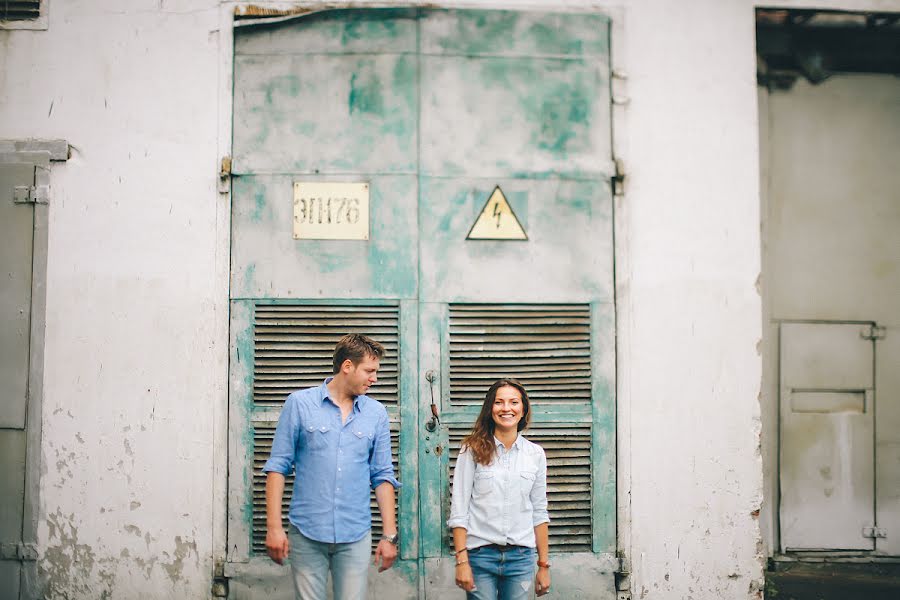 Photographe de mariage Aleksey Chizhik (someonesvoice). Photo du 28 février 2014