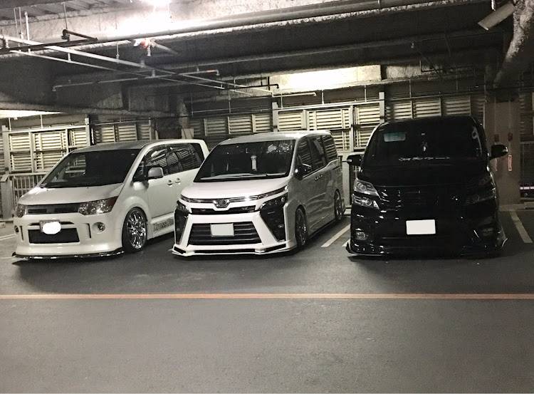 デリカD:5の地元でコラボ・遠征コラボに関するカスタム事例の投稿画像10枚目
