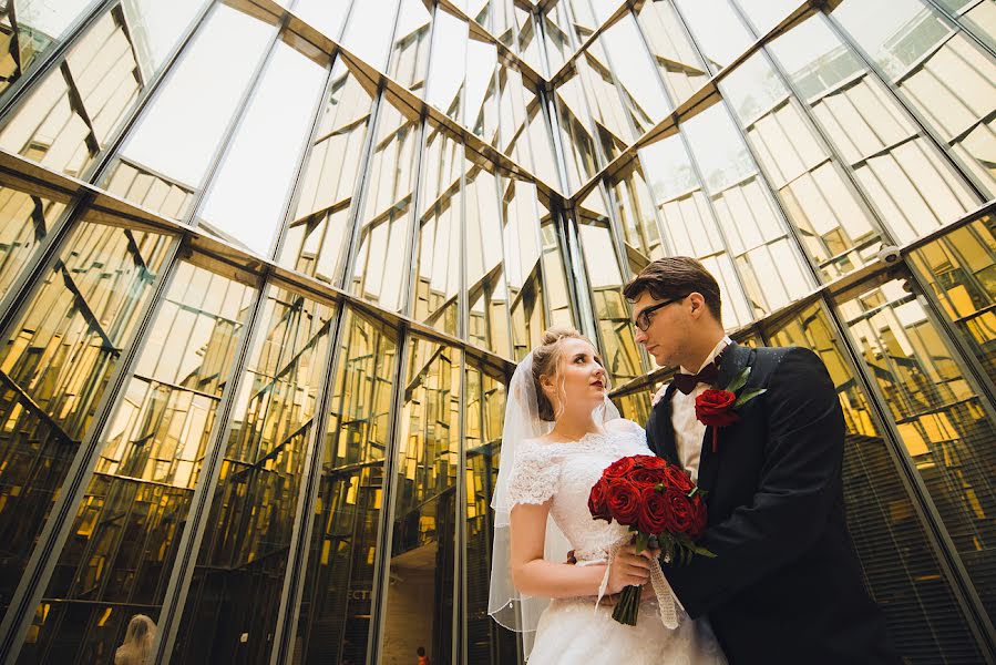 Fotógrafo de casamento Denis Alekseev (denchik). Foto de 9 de agosto 2016