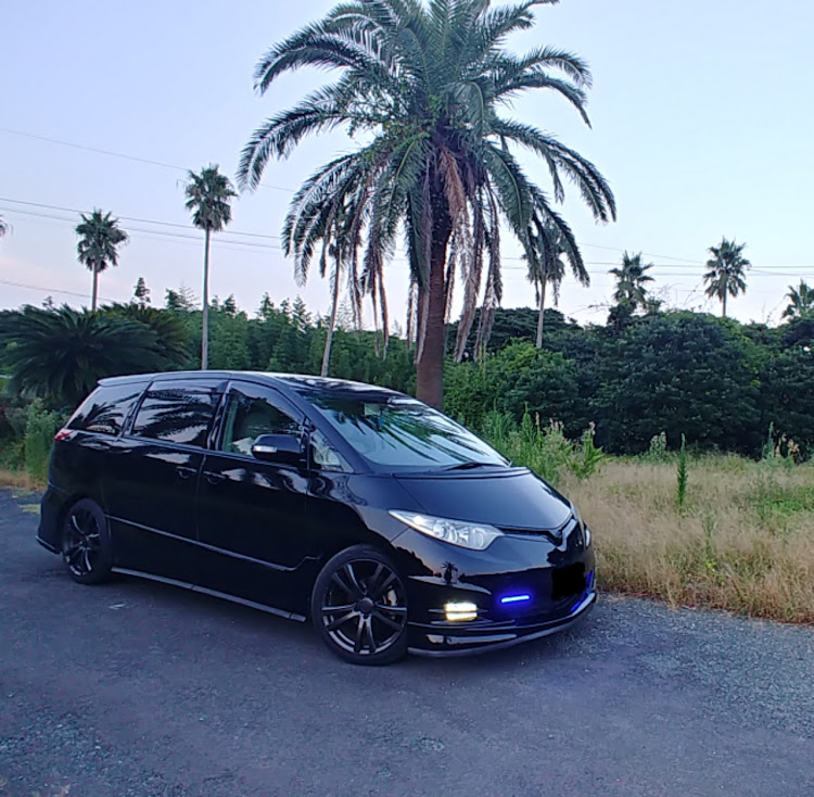エスティマのパトロール・いつもの場所・夕焼け・ロングビーチ・エスティマに関するカスタム事例の投稿画像1枚目