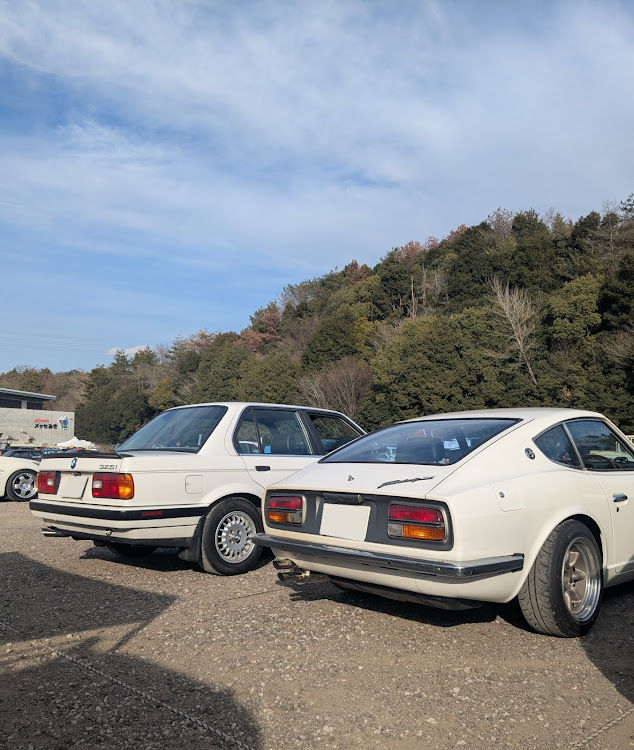 3シリーズ セダンの関西舞子サンデー・30コラボ・旧車の宝庫・たくさん写真撮影したつもりが、少なっ‼️🤣に関するカスタム事例の投稿画像3枚目