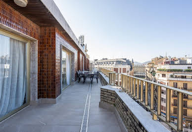 Apartment with terrace 1