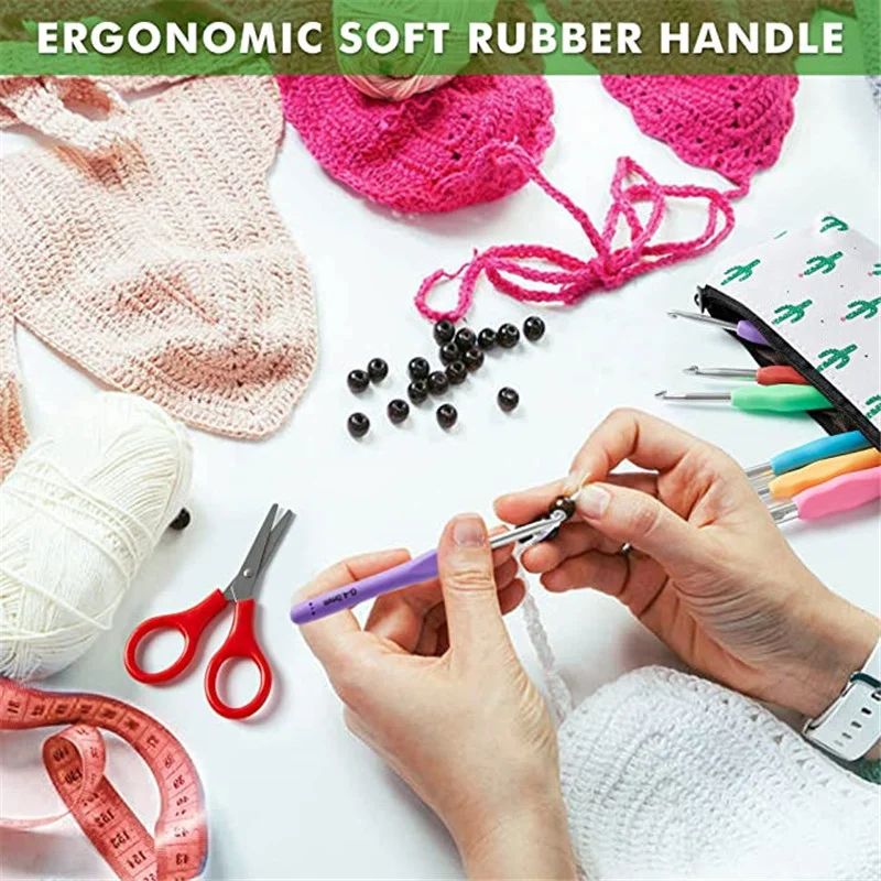 New Wool Crochet Tool Set makes beautiful, durable projects easy to create. Perfect for crocheters of all levels, precis