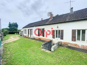 maison à Saint-Rémy-en-Rollat (03)