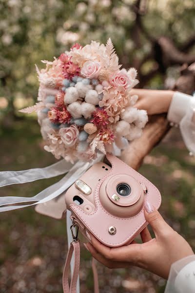 Wedding photographer Yulya Tomilina (juliatomilina). Photo of 6 February 2023