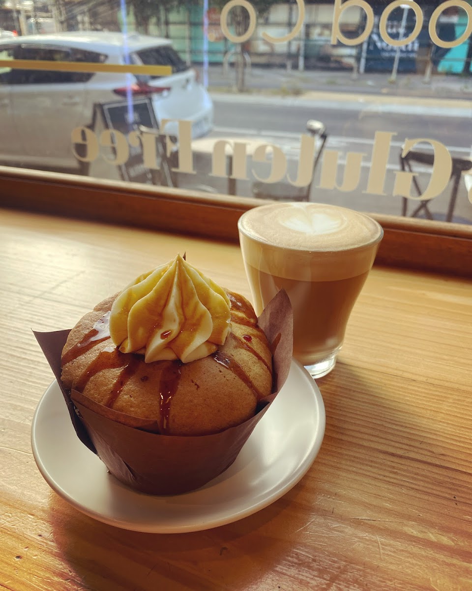 Tiramisu muffin & coffee