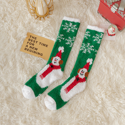 Title 11, Cartoon Coral Fleece Thermal Christmas Room Soc...