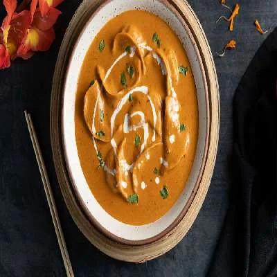 Butter Makhani Paneer Gravy Momos [4 Pieces]