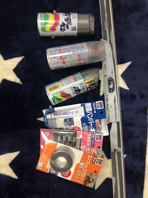 クラウンロイヤルのDIY・とにかく弄りたい・リアスポイラー・ウイング塗装に関するカスタム事例の投稿画像2枚目