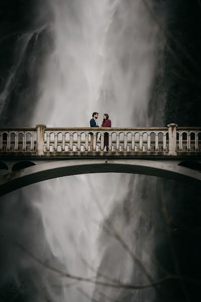 Fotógrafo de casamento Peter Kolosok (peterkolosok). Foto de 31 de janeiro 2019