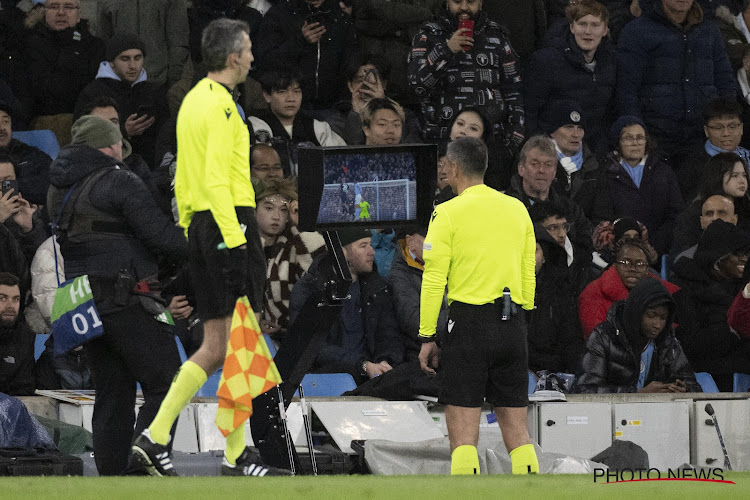 🎥 En Egypte, un arbitre annule un but grâce au...téléphone d'un supporter