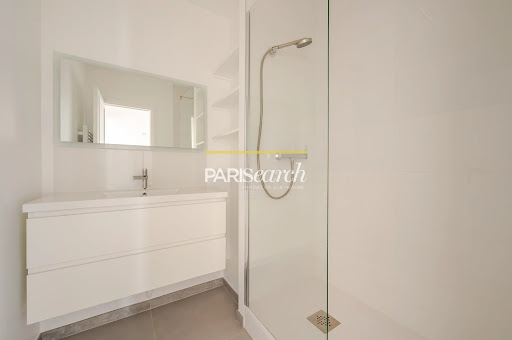 Apartment 5
