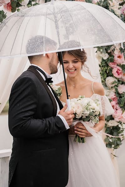 Wedding photographer Vladislav Rastegaev (rastegaev). Photo of 13 April 2020