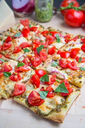 Bruschetta Chicken Pesto Tart Recipe