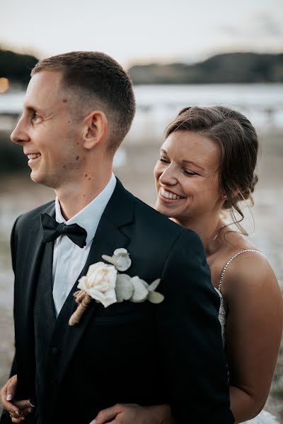 Svadobný fotograf Léa POMIER (pozewedding). Fotografia publikovaná 1. septembra 2022